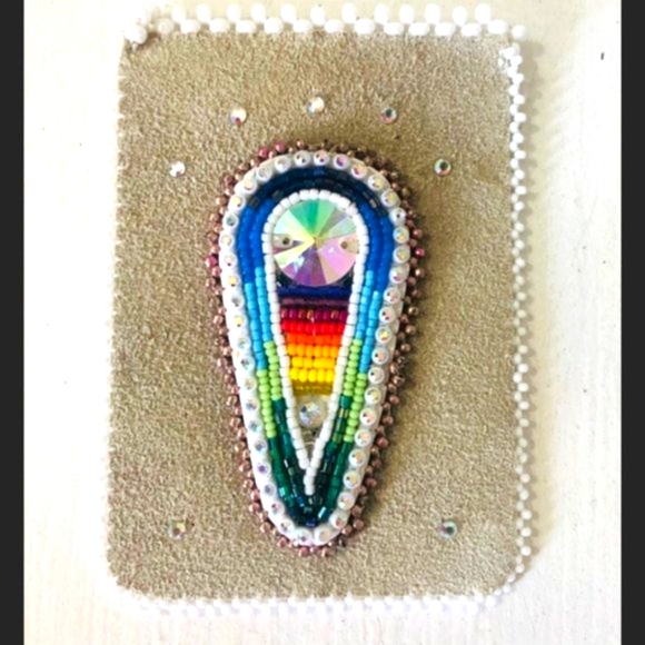 βοΈSOLDβοΈ β¨π Native Beaded Leather Card Holder Case - Picture 4 of 5